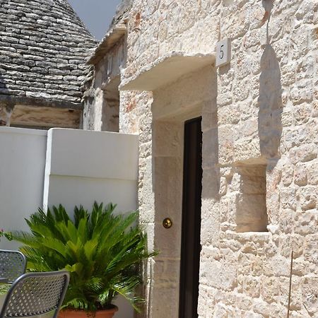 Trullo De Amicis N 5 Otel Alberobello Oda fotoğraf